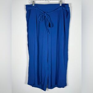 Torrid Women’s NWT Plus Size 2/2X Blue Gauze Tie Front Culotte Pants
